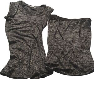T Alexander wange tunic tank and skirt set size. Small